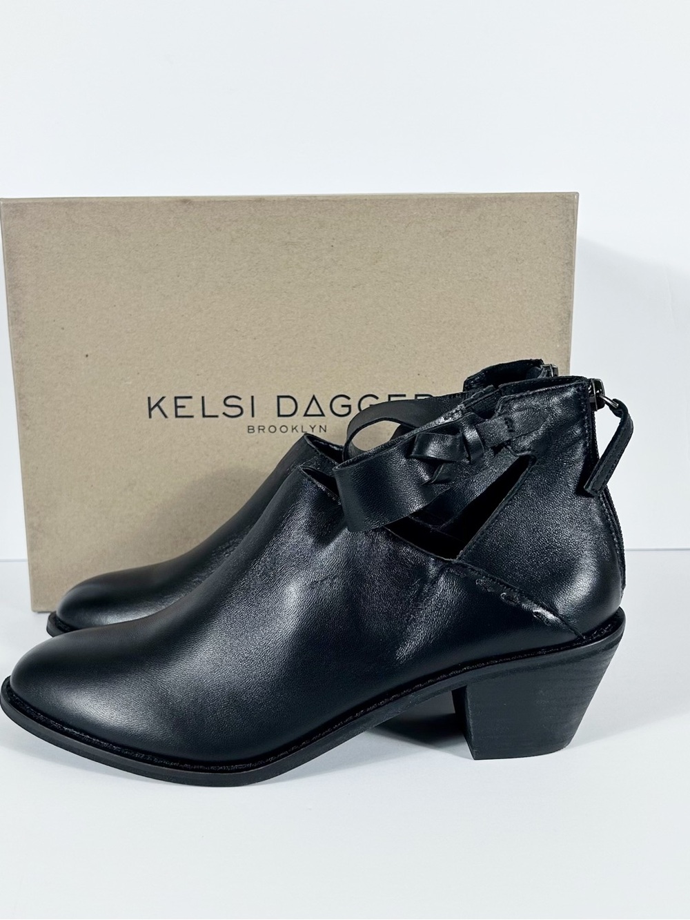 Kelsi Dagger Brooklyn Kadeja Boots Women’s Size 9.5 Black Leather Ankle Boots